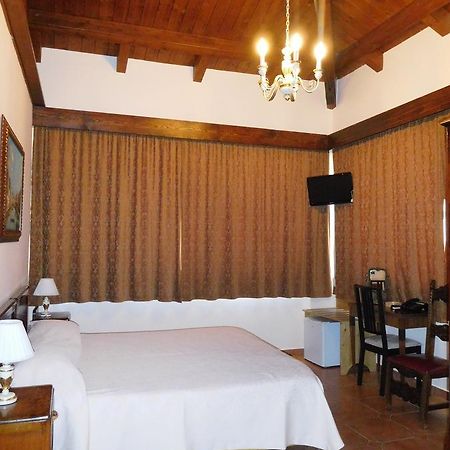 Hotel Michelangelo San Bartolomeo in Galdo Bagian luar foto