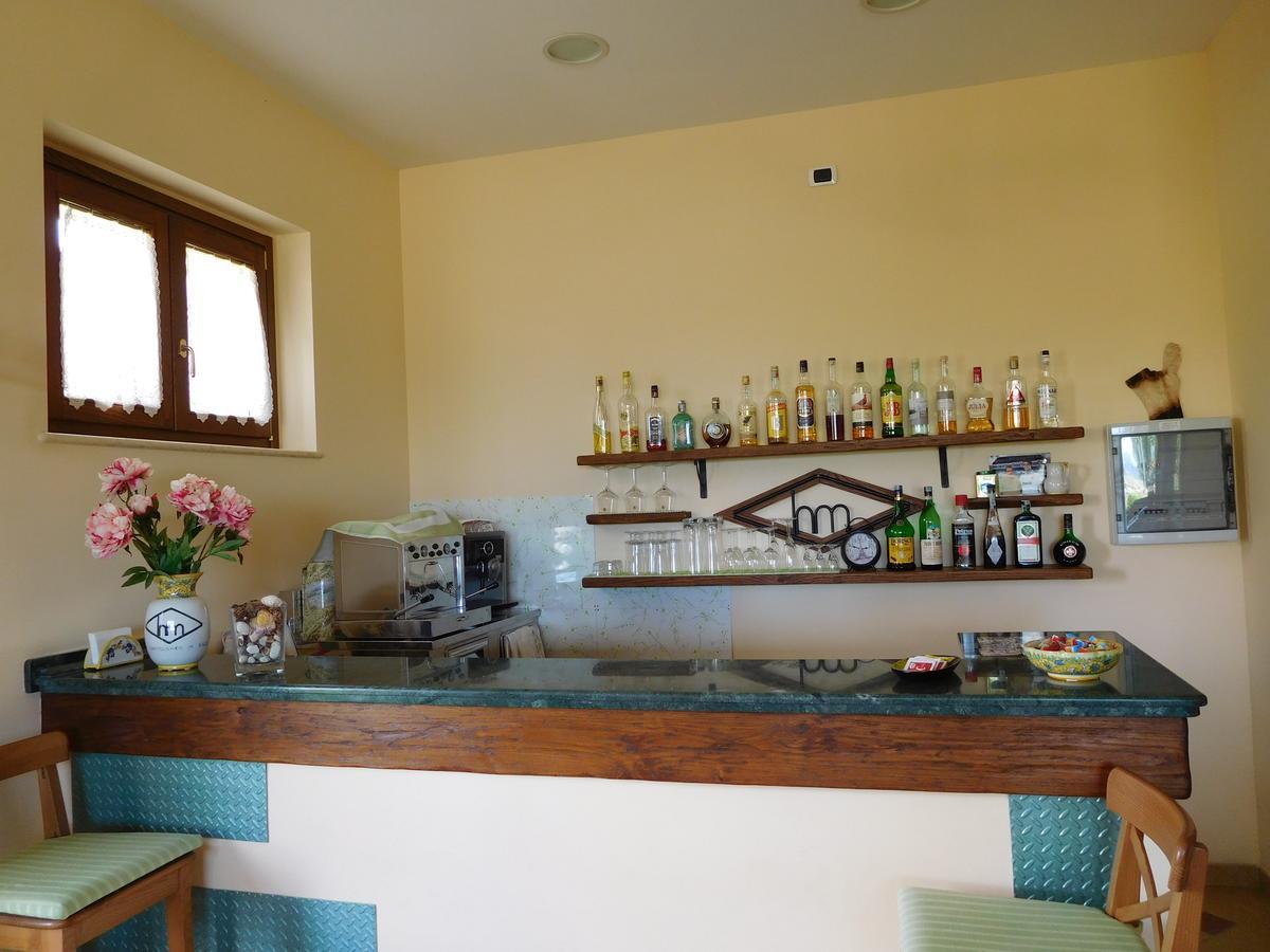 Hotel Michelangelo San Bartolomeo in Galdo Bagian luar foto