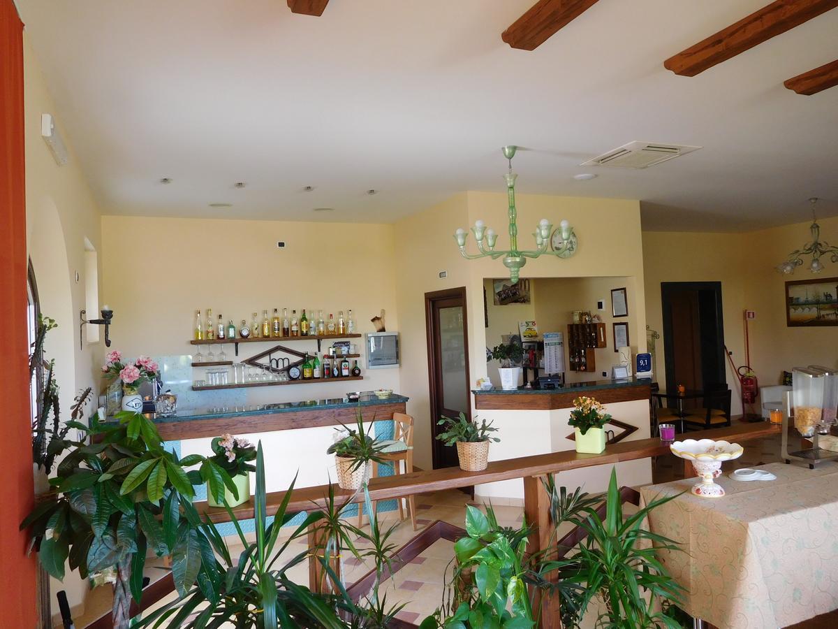 Hotel Michelangelo San Bartolomeo in Galdo Bagian luar foto